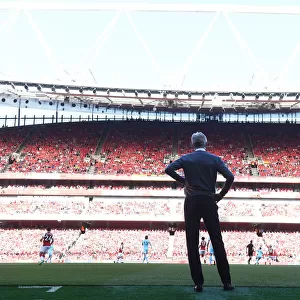Arsene Wenger: Leading Arsenal Against Burnley (Premier League 2017-18)