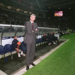 Arsene Wenger Leads Arsenal to 0-0 Draw Against FC Porto in Champions League Group Stage