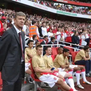 Arsene Wenger Leads Arsenal to 2-1 Victory over Inter Milan at Emirates Cup, 2007 Arsene Wenger Leads Arsenal to 2-1 Victory over Inter Milan at Emirates Cup, 2007