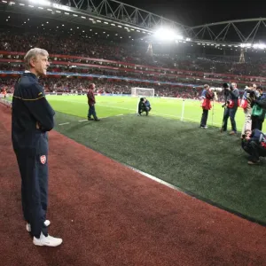 Arsene Wenger Leads Arsenal to 4:0 Victory over FC Porto in Champions League Group Stage at Emirates Stadium