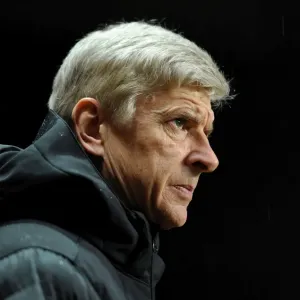 Arsene Wenger Leads Arsenal Against Aston Villa (2012-13)