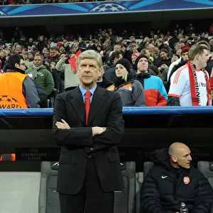 Arsene Wenger Leads Arsenal Against Bayern Munchen in Champions League Showdown (2012-13)