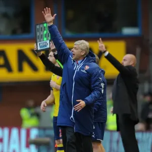 Arsene Wenger Leads Arsenal Against Burnley in Premier League (2015) Arsene Wenger Leads Arsenal Against Burnley in Premier League (2015)