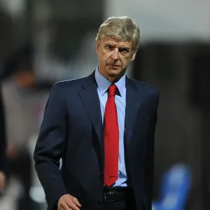 Arsene Wenger Leads Arsenal in Champions League Showdown against Olympique Marseille (2013-14) Arsene Wenger Leads Arsenal in Champions League Showdown against Olympique Marseille (2013-14)