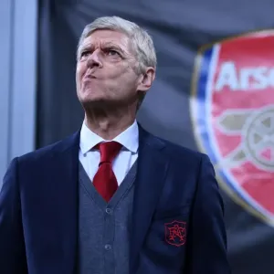 Arsene Wenger Leads Arsenal in Europa League Battle against AC Milan (2018) Arsene Wenger Leads Arsenal in Europa League Battle against AC Milan (2018)