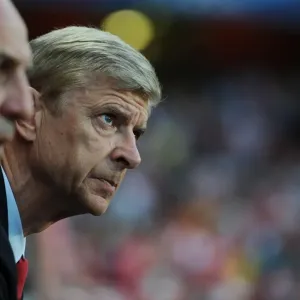 Arsene Wenger Leads Arsenal Against Fenerbahce in UEFA Champions League Play-offs (2013)
