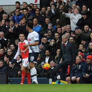 Arsene Wenger Leads Arsenal in Intense Battle Against Tottenham Hotspur, Premier League 2016