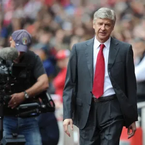 Arsene Wenger Leads Arsenal Against Manchester City, April 2012 Arsene Wenger Leads Arsenal Against Manchester City, April 2012