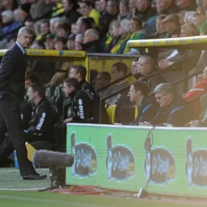 Arsene Wenger Leads Arsenal Against Norwich City in Premier League Clash at Carrow Road, November 2011