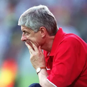 Arsene Wenger Leads Arsenal to Pre-Season Victory: 1-2 Over SV Mattersburg