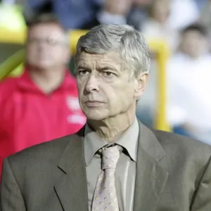 Arsene Wenger Leads Arsenal to Pre-Season Victory: Huddersfield 1-2 Arsenal (2008) Arsene Wenger Leads Arsenal to Pre-Season Victory: Huddersfield 1-2 Arsenal (2008)