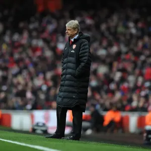 Arsene Wenger Leads Arsenal Against Reading in the Premier League (2013)