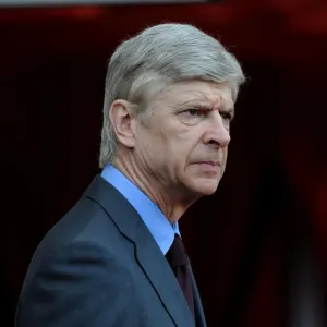 Arsene Wenger Leads Arsenal Against Sunderland in Premier League (2013)