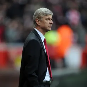 Arsene Wenger Leads Arsenal Against Swansea City (December 2012) Arsene Wenger Leads Arsenal Against Swansea City (December 2012)