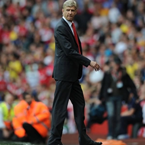 Arsene Wenger Leads Arsenal Against Tottenham Hotspur in the Premier League, 2013