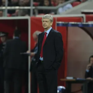 Arsene Wenger Leads Arsenal in UEFA Champions League Clash against Olympiacos (December 2011)