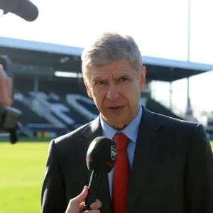 Arsene Wenger Leads Arsenal to Victory: Fulham 0-1, Barclays Premier League, Craven Cottage (20/4/13) Arsene Wenger Leads Arsenal to Victory: Fulham 0-1, Barclays Premier League, Craven Cottage (20/4/13)