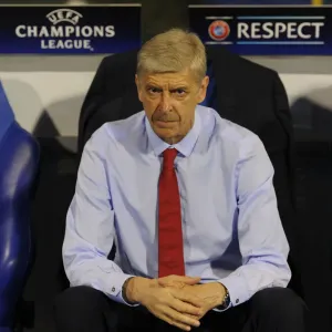 Arsene Wenger at Maksimir Stadium: Arsenal FC vs. Dinamo Zagreb, UEFA Champions League, 2015