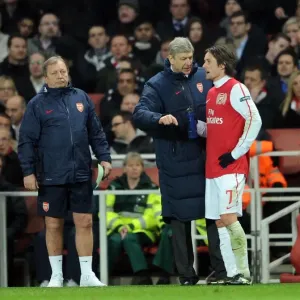 Arsene Wenger Motivates Tomas Rosicky: Arsenal's 3-0 Victory Over AC Milan in the UEFA Champions League Arsene Wenger Motivates Tomas Rosicky: Arsenal's 3-0 Victory Over AC Milan in the UEFA Champions League