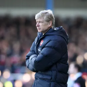 Arsene Wenger at Ninian Park: A 0-0 FA Cup Stalemate with Cardiff City Arsene Wenger at Ninian Park: A 0-0 FA Cup Stalemate with Cardiff City
