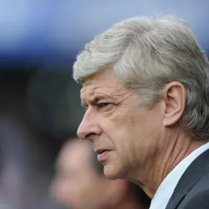 Arsene Wenger: Pre-Match Focus at Queens Park Rangers (2011-12)
