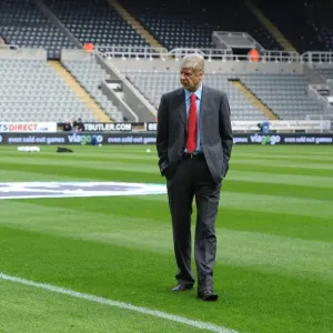 Arsene Wenger Scouting Newcastle United's St James Park Ahead of Arsenal's Premier League Clash (2012-13) Arsene Wenger Scouting Newcastle United's St James Park Ahead of Arsenal's Premier League Clash (2012-13)