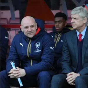 Arsene Wenger and Steve Bould: Focused Before Arsenal's Clash Against Bournemouth
