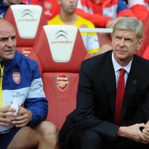Arsene Wenger and Steve Bould: Pre-Match Huddle at Arsenal's Emirates Stadium (Arsenal v Manchester City, 2014-15)