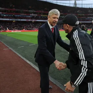 Arsene Wenger and Tony Pulis: A Pre-Match Handshake at the Emirates Stadium (2015-16) Arsene Wenger and Tony Pulis: A Pre-Match Handshake at the Emirates Stadium (2015-16)