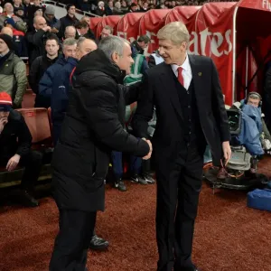 Arsene Wenger vs. Jose Mourinho: A Premier League Rivalry Reignites at the Emirates (2013-14)