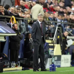 Arsene Wenger vs Villarreal: A UEFA Champions League Battle, 1st Leg
