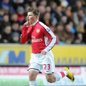 Arsene Wenger's Arsenal: Andrey Arshavin's Debut Goal Secures Dramatic 1-2 Victory Over Hull City Arsene Wenger's Arsenal: Andrey Arshavin's Debut Goal Secures Dramatic 1-2 Victory Over Hull City