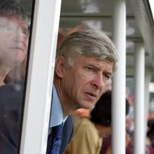 Arsene Wenger's Arsenal Secures 2-0 Pre-Season Victory Over Barnet Arsene Wenger's Arsenal Secures 2-0 Pre-Season Victory Over Barnet