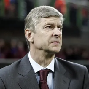 Arsene Wenger's Arsenal Triumph: 2-0 Over AC Milan in Champions League