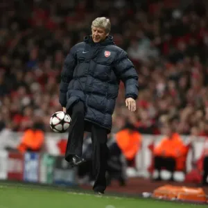 Arsene Wenger's Champions League Triumph: Arsenal's 4-1 Victory over AZ Alkmaar Arsene Wenger's Champions League Triumph: Arsenal's 4-1 Victory over AZ Alkmaar