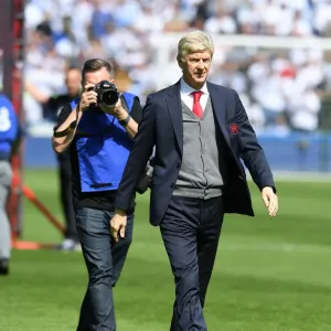Arsene Wenger's Farewell: Huddersfield Town vs. Arsenal (May 2018) Arsene Wenger's Farewell: Huddersfield Town vs. Arsenal (May 2018)