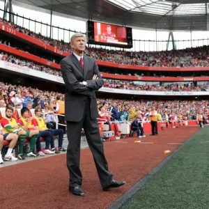 Arsene Wenger's Struggle: Arsenal's Defeat to Liverpool (2011) Arsene Wenger's Struggle: Arsenal's Defeat to Liverpool (2011)