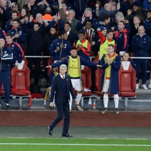 Arsene Wenger's Triumph: Arsenal's Victory Over Manchester City (2015-16) Arsene Wenger's Triumph: Arsenal's Victory Over Manchester City (2015-16)