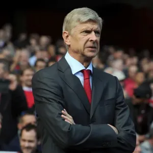 Arsene Wenger's Unwavering Focus: Arsenal vs. Chelsea, Premier League 2012-13 Arsene Wenger's Unwavering Focus: Arsenal vs. Chelsea, Premier League 2012-13