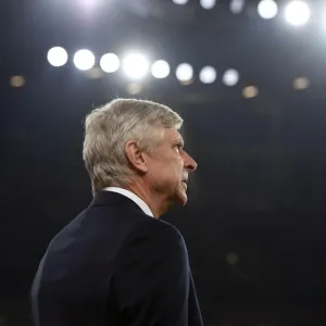 Arsene Wenger's Unwavering Focus: Arsenal vs Manchester United, Premier League 2017-18 Arsene Wenger's Unwavering Focus: Arsenal vs Manchester United, Premier League 2017-18