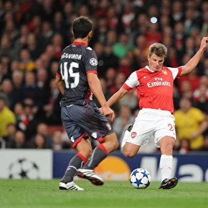Arshavin Scores Stunner: Arsenal Crush Braga 6-0