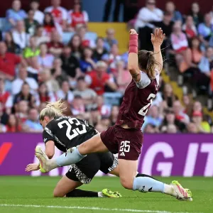 Aston Villa FC v Arsenal FC - Barclays Women's Super League Aston Villa FC v Arsenal FC - Barclays Women's Super League Aston Villa FC v Arsenal FC - Barclays Women's Super League Aston Villa FC v Arsenal FC - Barclays Women's Super League