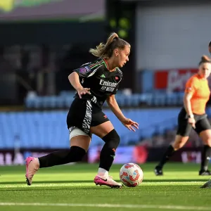 Aston Villa FC v Arsenal FC - Barclays Women's Super League Aston Villa FC v Arsenal FC - Barclays Women's Super League Aston Villa FC v Arsenal FC - Barclays Women's Super League Aston Villa FC v Arsenal FC - Barclays Women's Super League