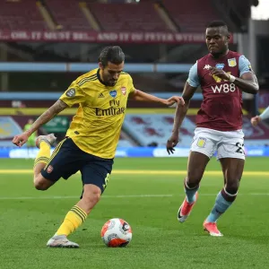 Aston Villa v Arsenal FC - Premier League