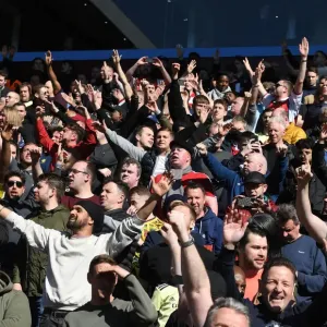 Aston Villa v Arsenal - Premier League Aston Villa v Arsenal - Premier League