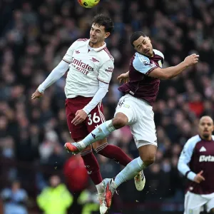 Aston Villa v Arsenal - Premier League