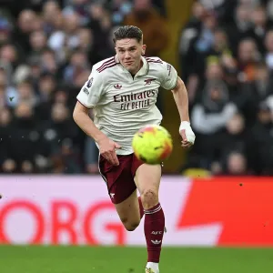 Aston Villa v Arsenal - Premier League
