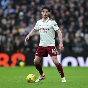 Aston Villa v Arsenal - Premier League