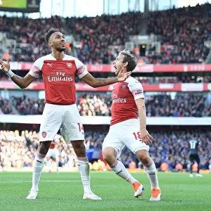 Aubameyang and Monreal Celebrate Arsenal's Second Goal (2018-19)