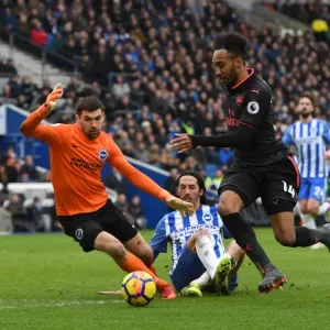 Aubameyang Outmaneuvers Schelotto and Ryan: Brighton vs Arsenal, Premier League 2017-18